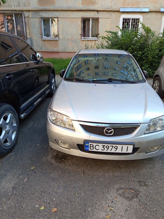 Автомобіль Mazda