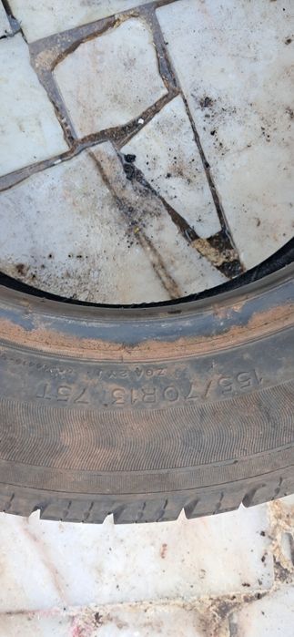 3 ou 2 Peneus semi novos  165 /65 r13