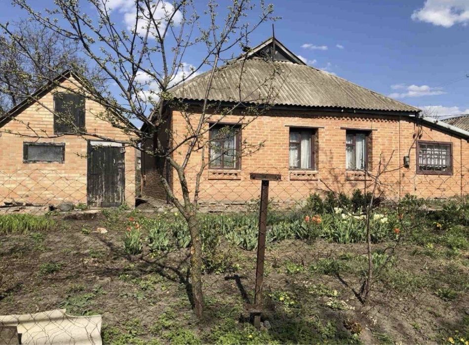 Будинок 88 кв у центрі Шишак