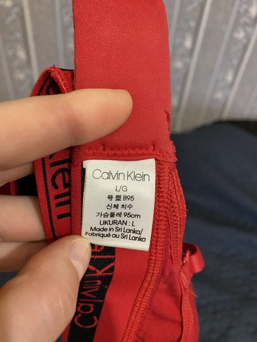 Бралет/топ/бюст calvin klein 75B
