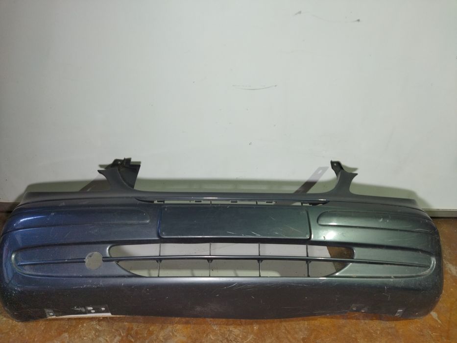Parachoque Mercedes Vito frente 2010