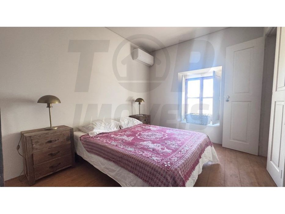 Moradia V2 reabilitada com vista para o mar - Centro Loulé - 630.000€