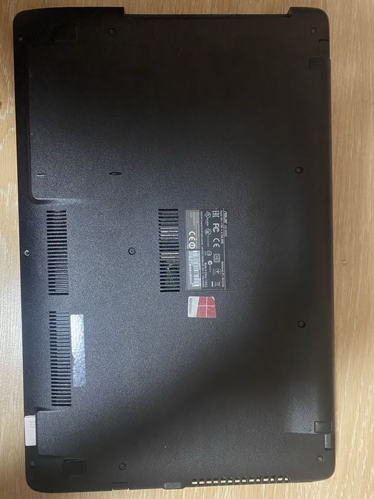 Ноутбук  Asus X550ZE