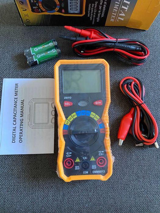 Професійний цифровий мультиметр EL-6013 L