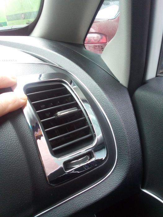 Хромированная рамка воздухонагнетателя) Киа Церато, Forte 2013-16 г.