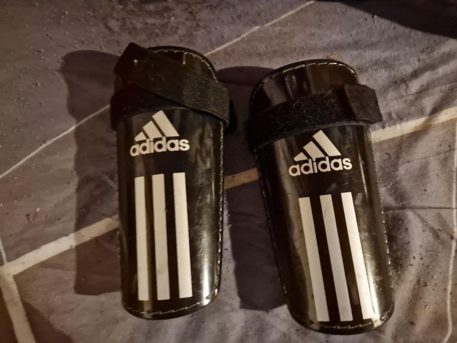 Ochraniacze adidas
