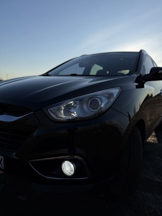 Продам  hyundai ix35