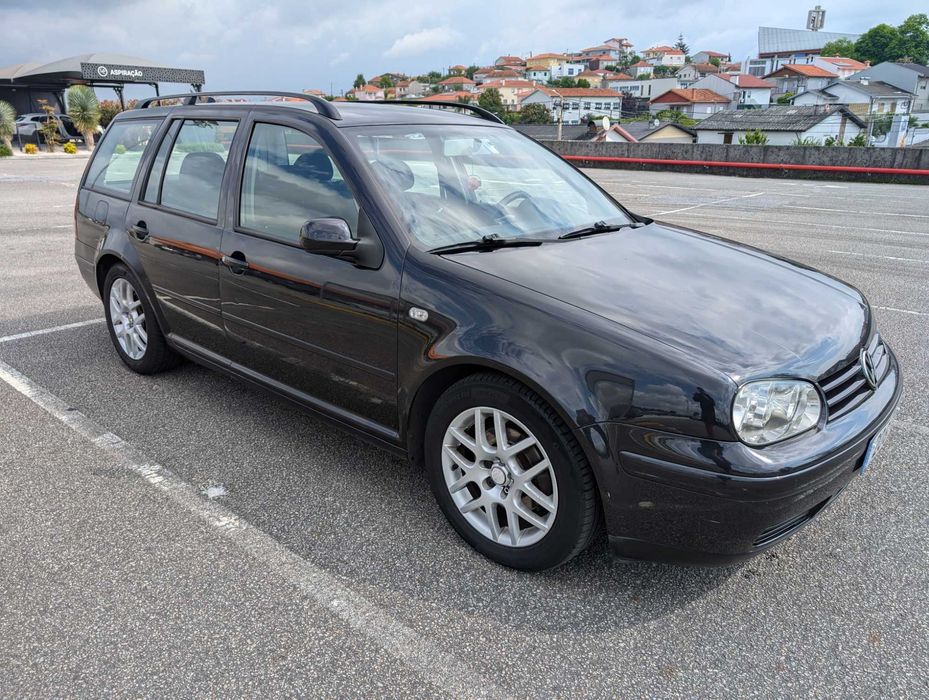 Golf 1.9 revisado em ótimo estado!