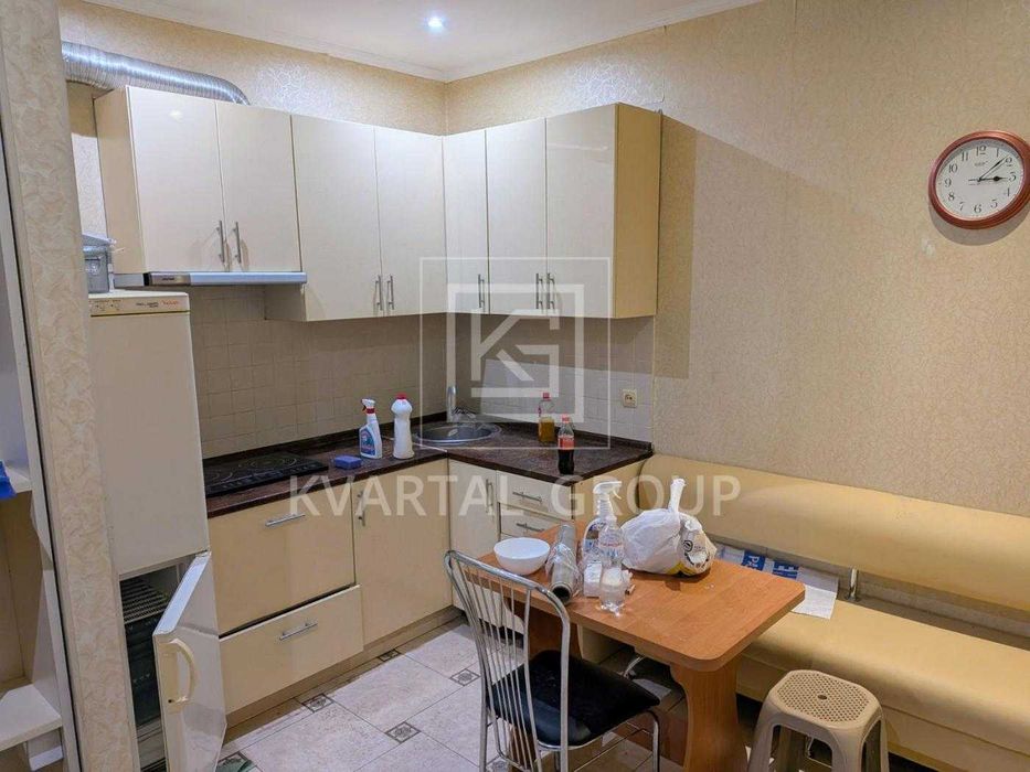 2-кімнатна квартира з ремонтом та меблями поруч із парком