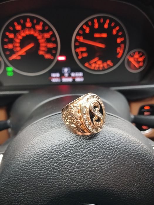 СРОЧНО Продам печатку 21 размер