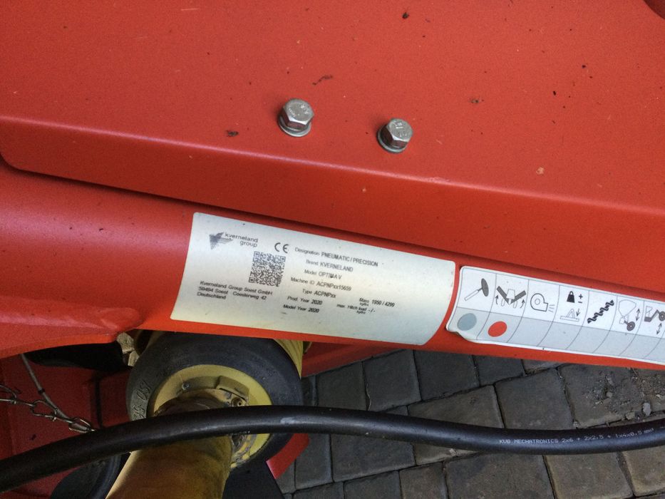 Siewnik do kukurydzy Kverneland Optima V