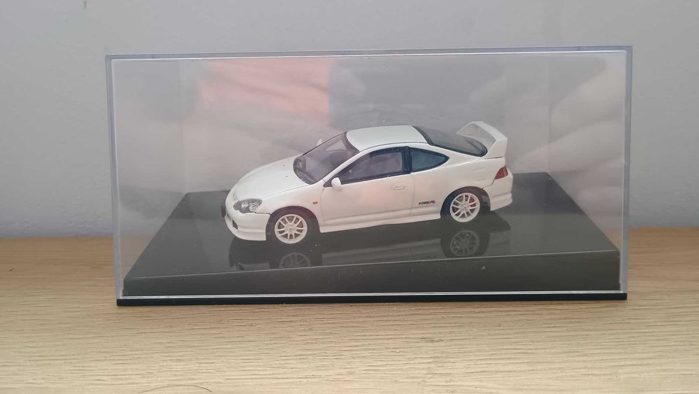 Honda Integra Type R DC5 (AutoArt) 1/43 1:43