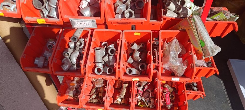 Kształtki ocynkowane różne