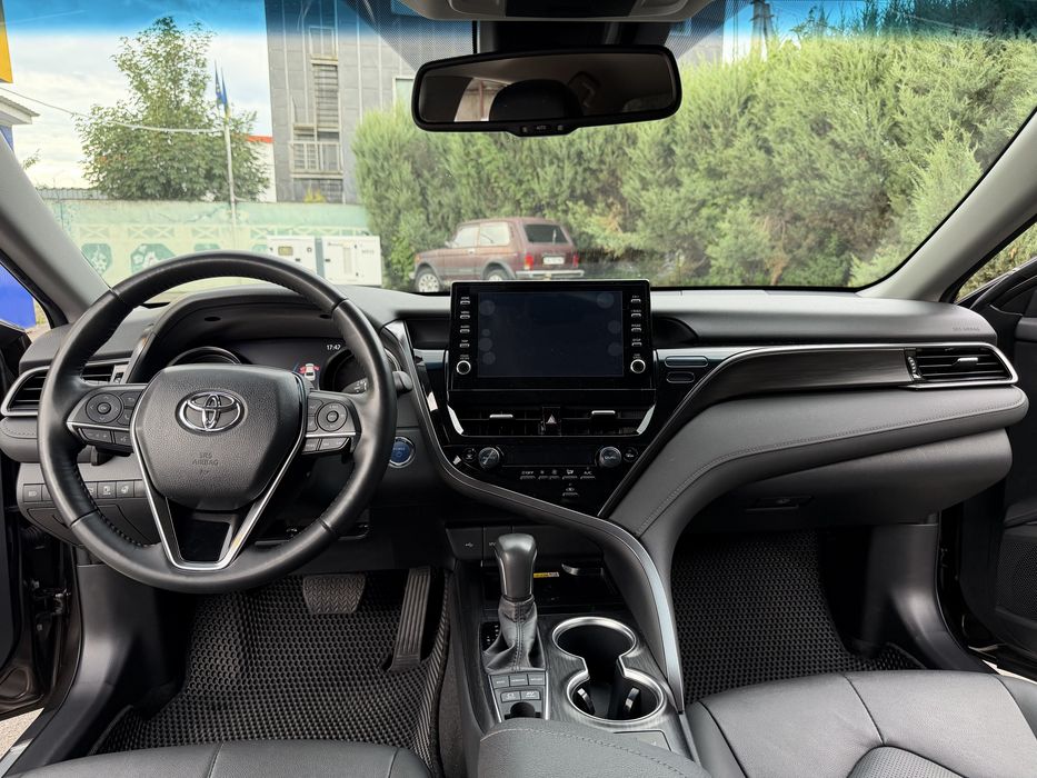 Toyota Camry 70 Hybrid, 2023 г.