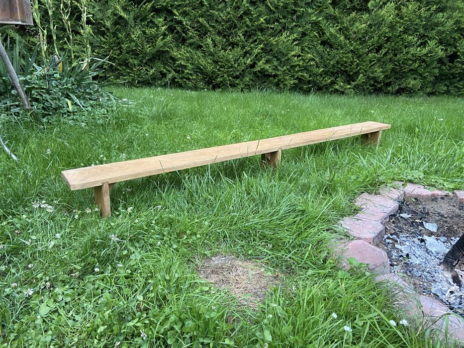 Ławeczka drewniana niska