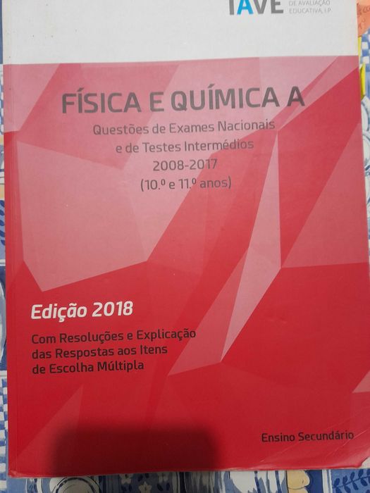 Livro Exame Final Nacional de Física e Química A 10º e 11º Ano