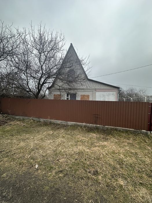 Продаж будинку в мальовничому селі Фастівка