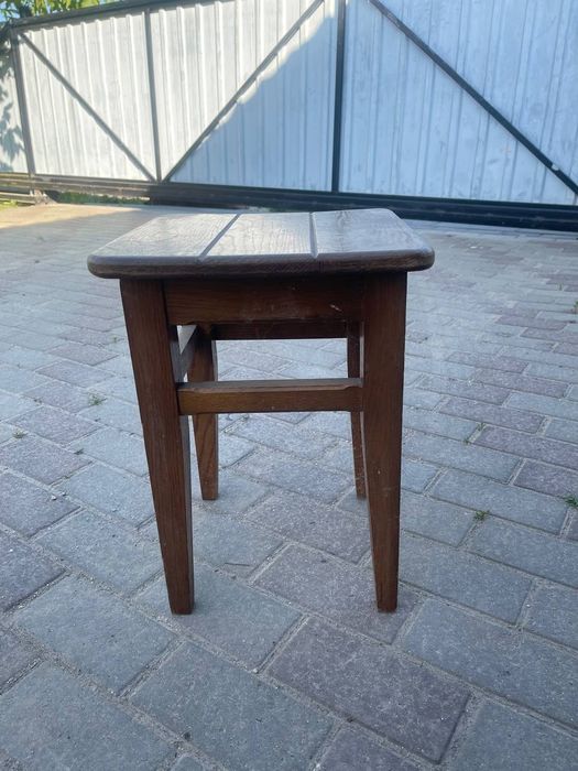 Табурет кухонний