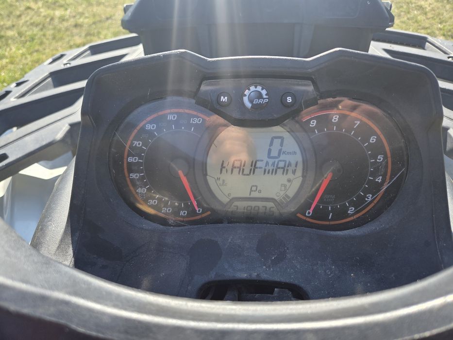 Sprzedam quada Can-am 1000 turystyczny