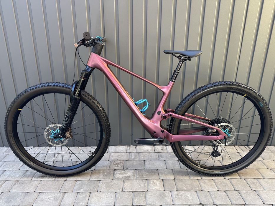 Карбоновий Scott contessa spark 920. RockShox Pike Select RL3,
