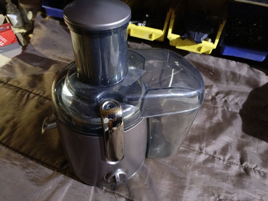 Sokowirówka Hyundai