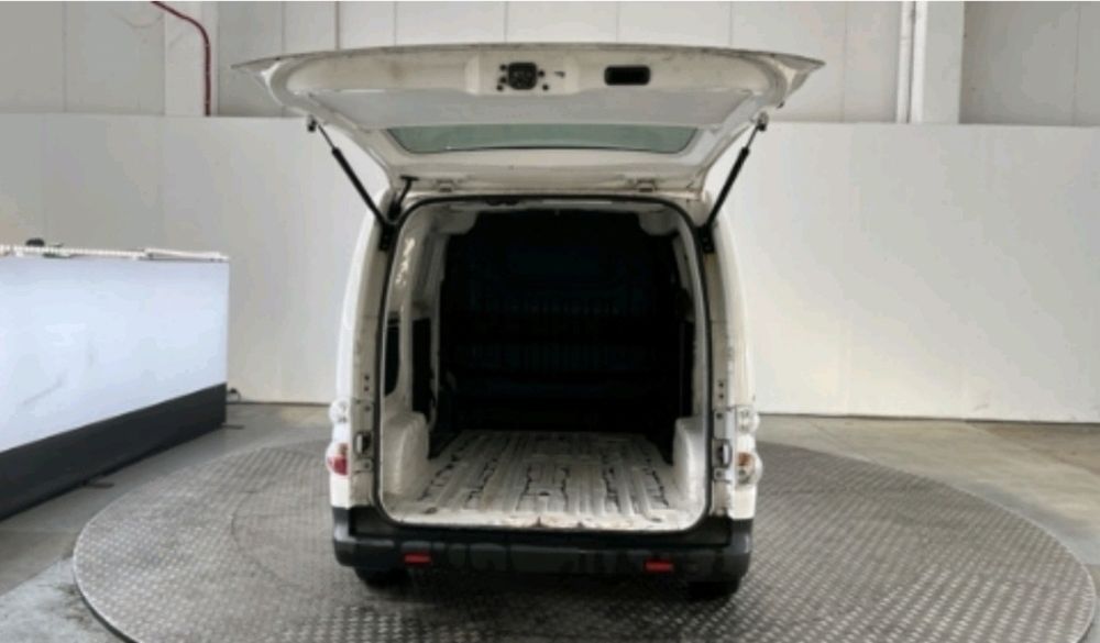 Nissan E-NV200 4p Profissional