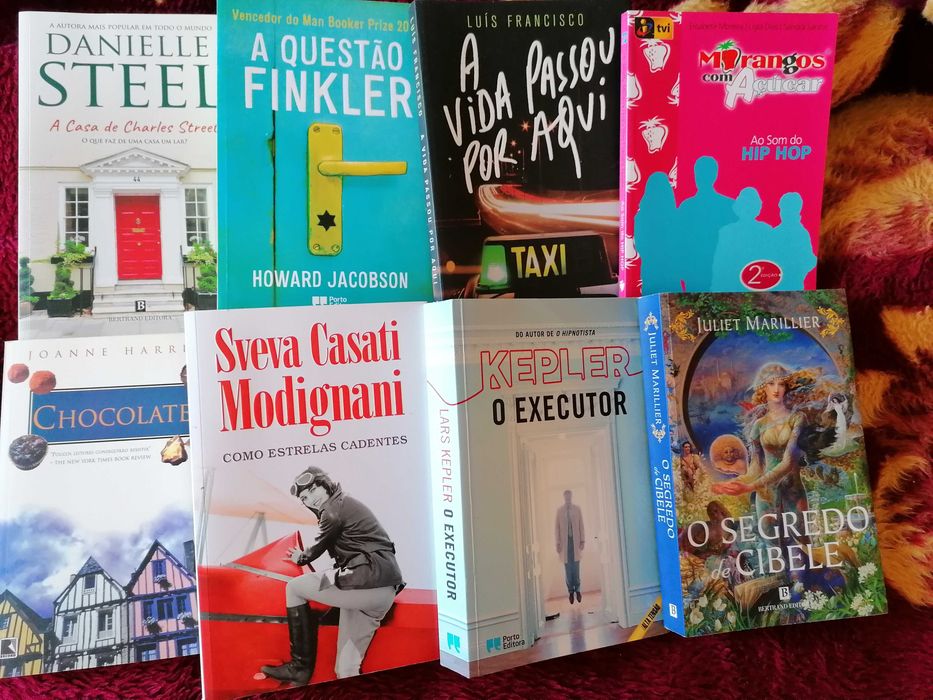 Various books in like-new condition