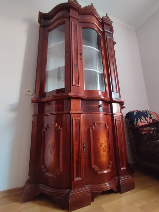 Сервант вітрина дерево Антикваріат