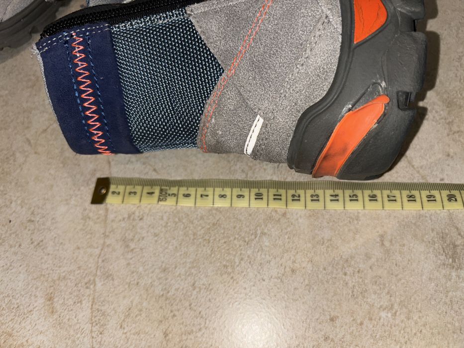 Buty zimowe 36 Bartek