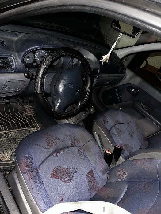 Renault Clio 1.2 58hp 1999 bom de mecanica