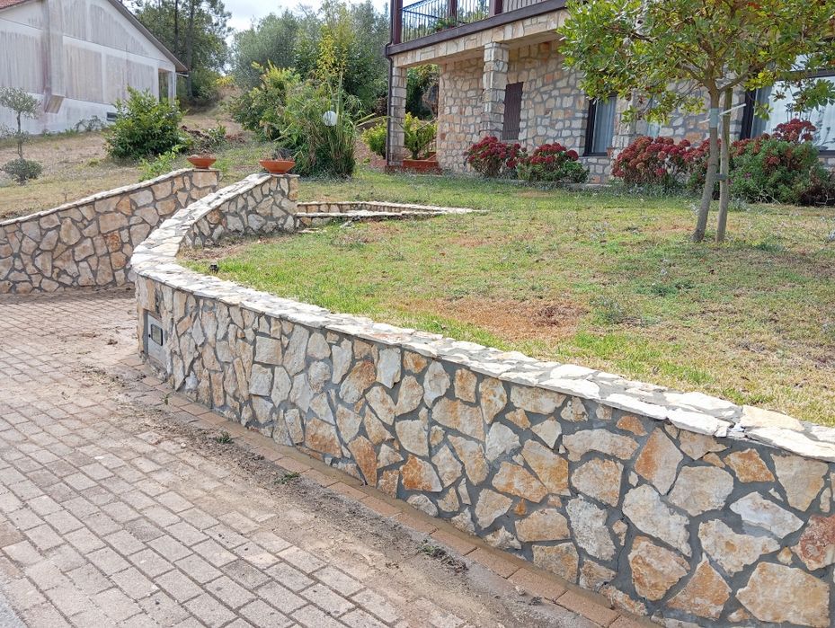 Lavagem telhados, calçadas e fotovoltaicos,. Isolamento de sótão