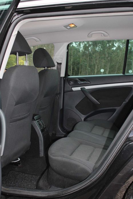 Skoda Octavia Break 1.6 TDI Ano 2013
