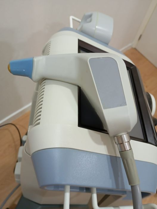 Radiofrequência em simultâneo com Ultrassom. Equipamento de Excelência
