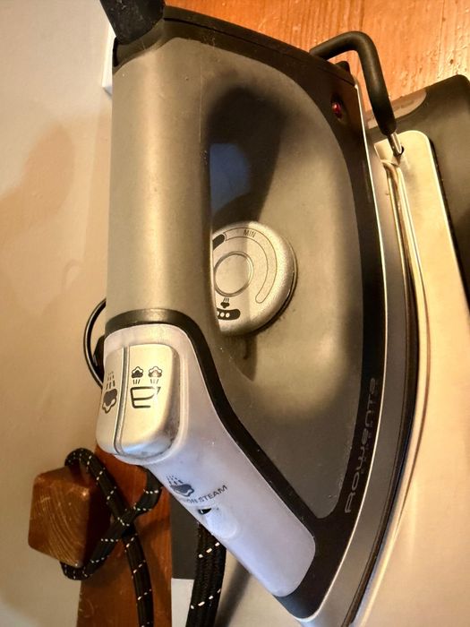 Ferro com Caldeira Rowenta Expertise DG9040