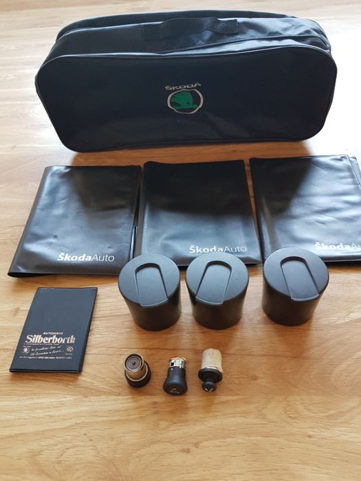 Scoda Fabia Octavia SuberB Yetti Roomster Rapid Домкрат Крюк Ключ