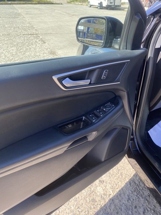 Ford edge 2.0 .