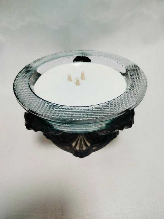 duży znicz otwarty szklany waza tradycyjny