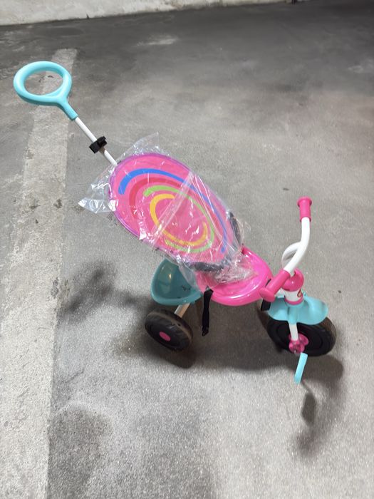 Triciclo Rosa e Azul - com proteção para o sol