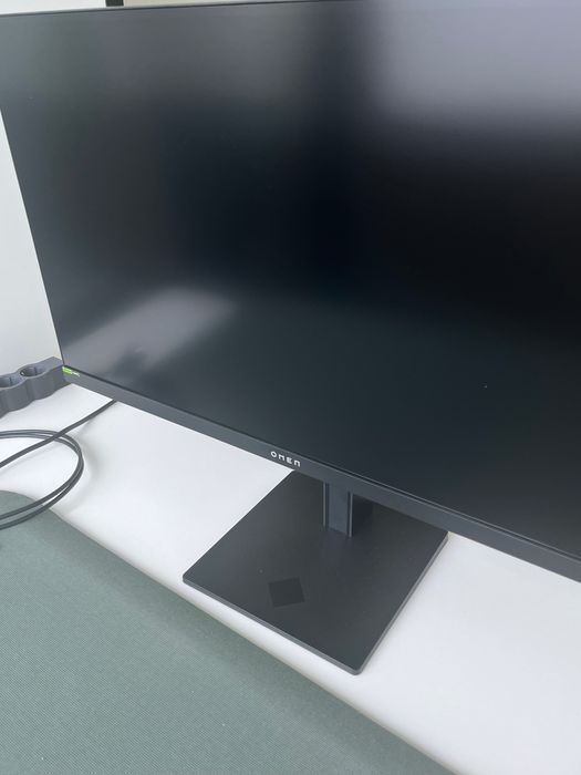 HP OMEN 27k 27" LED IPS UltraHD 4K 144Hz FreeSync Premium