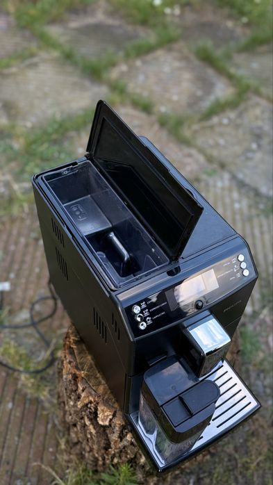 Кавомашина Philips Minuto
