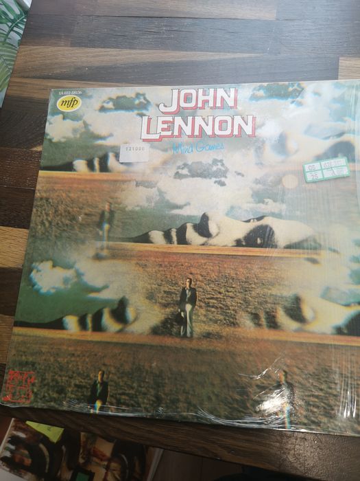 John lennon    Mind games