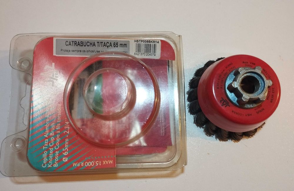 Catrabucha 76 e 65mm escova de arame em aço para rebarbadora