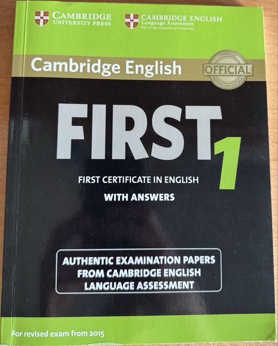 Livro Preparação First Cambridge - Inglês