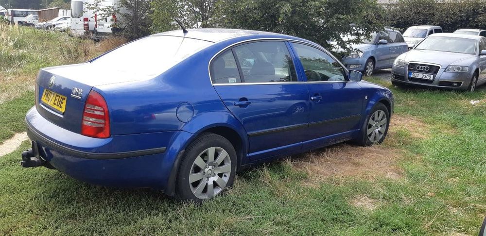 запчастини розборка skoda superb