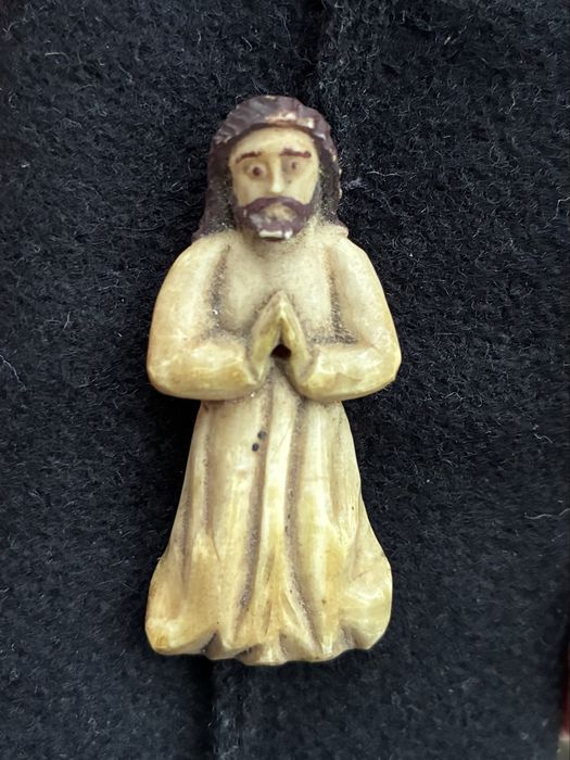 Cristo em osso indo português século XVIII