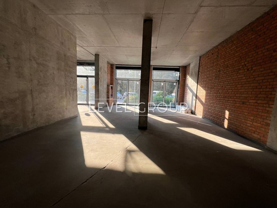 ЖК Новий Автограф Фасад Парк Перемога Ресторан, Магазин, Салон Краси