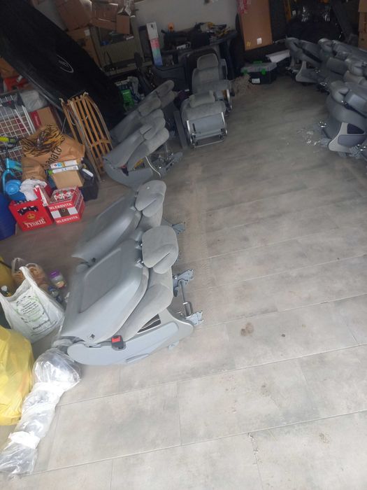 Fotele kapitańskie Vito Viano W639 lift -dobra cena