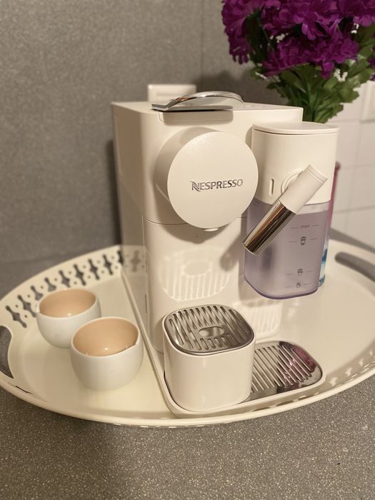 Nespresso Latisiima One Porcelaine White