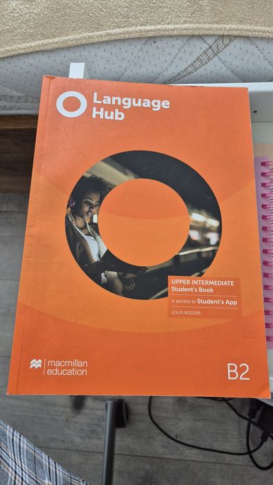 Language hub B2 podręcznik