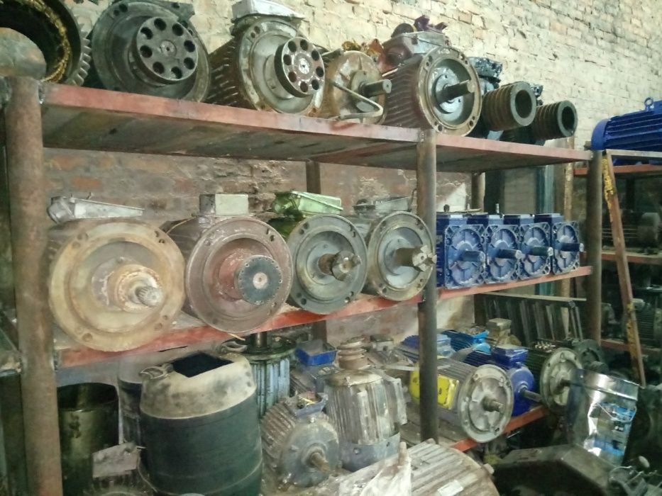 Электродвигатель электромтор елетродвигун електродвигатель АИР 4А 4АМ